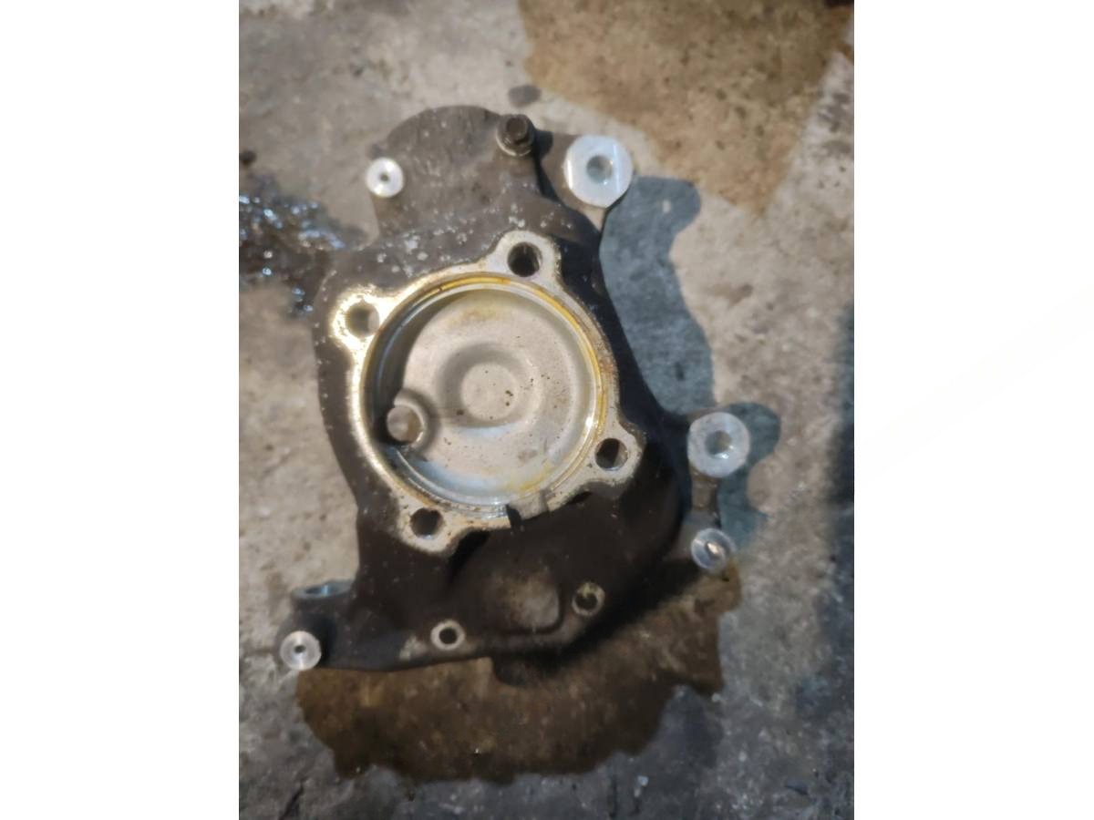 Поворотный кулак левый BMW E65/E66, 2006 г., арт. 59068742