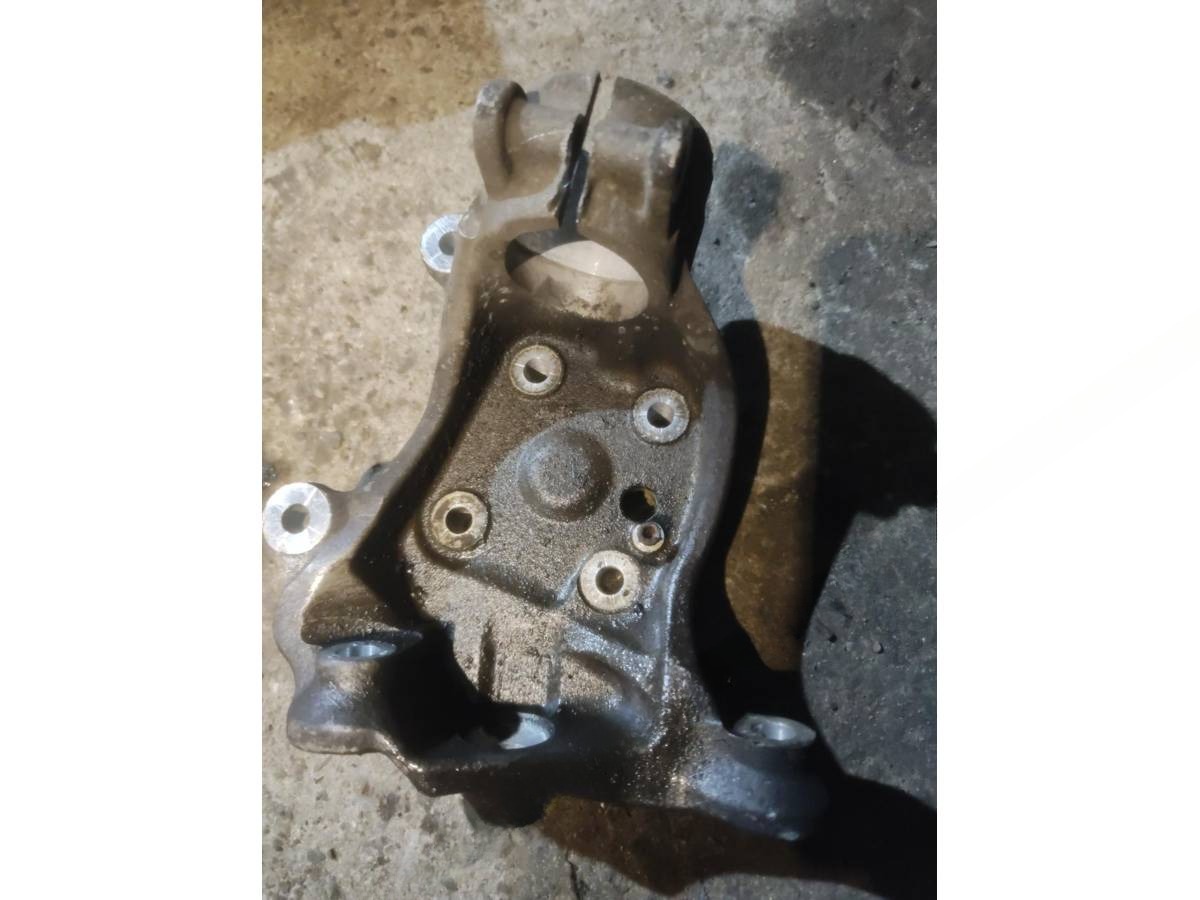 Поворотный кулак левый BMW E65/E66, 2006 г., арт. 59068742, фото 2
