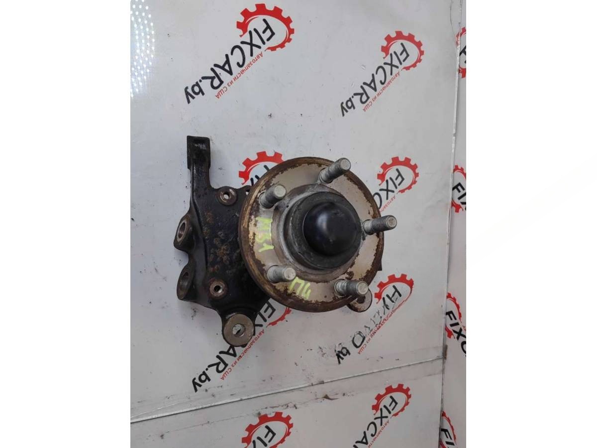 Поворотный кулак левый Ford Mustang, 2017 г., OEM FR8C8108A, арт. 7540