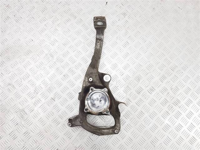 Поворотный кулак левый Mercedes C W205, 2014 г., OEM A2052100, арт. 95885