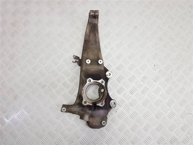 Поворотный кулак левый BMW G11/G12, 2019 г., OEM 31206884377, арт. 98285