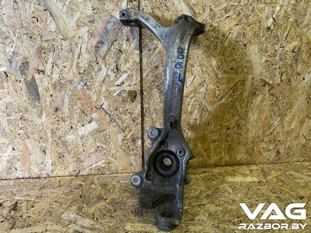 Поворотный кулак левый Audi A8 D3, 2006 г., OEM 4E0407257M, арт. B20560138