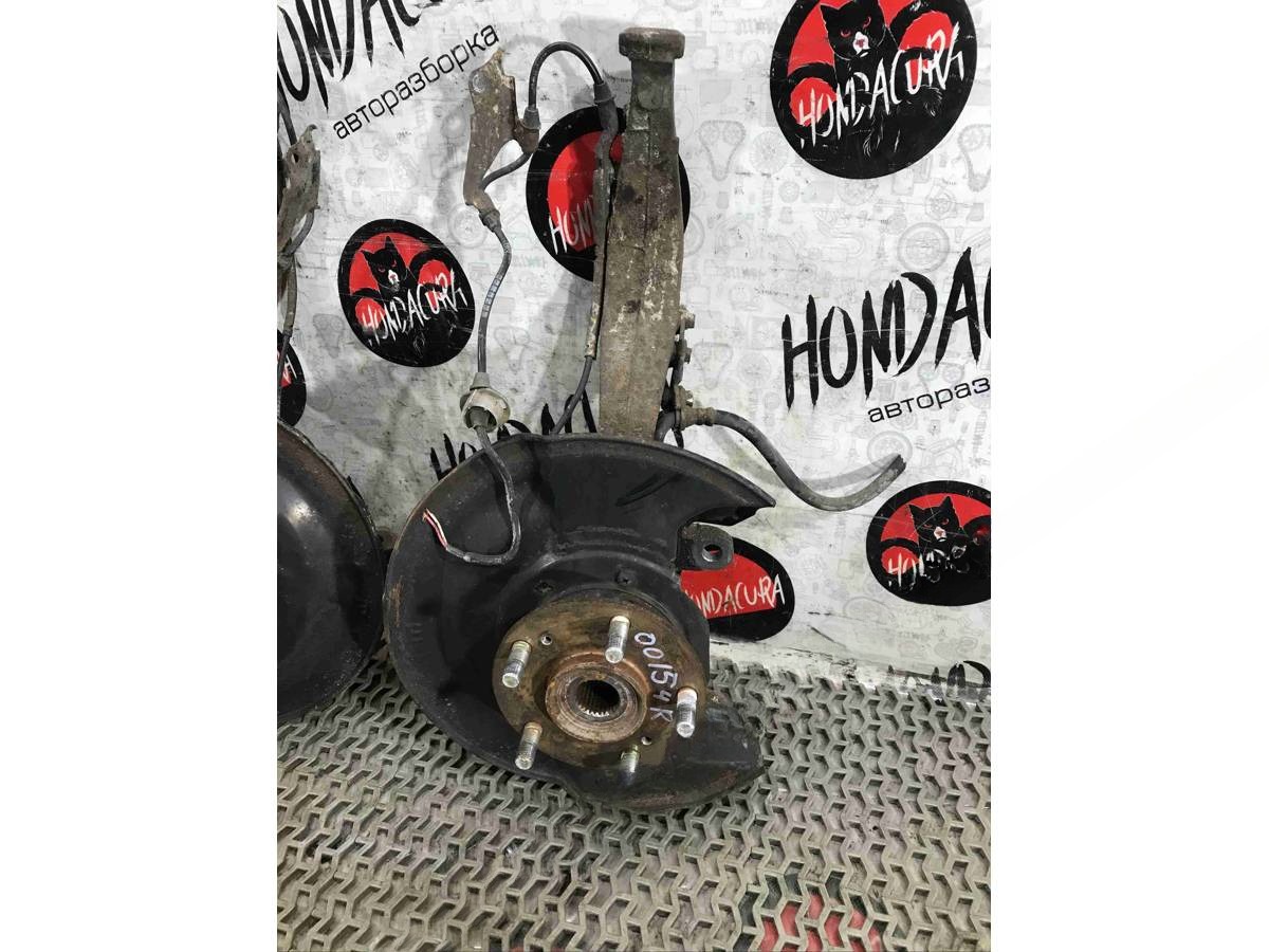 Поворотный кулак правый Honda Accord, 2004 г., арт. 00154-39718