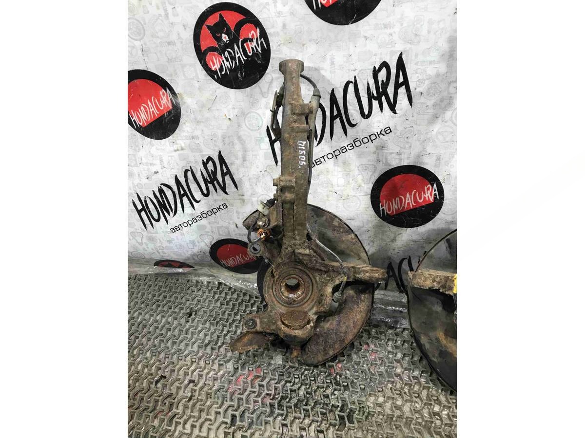 Поворотный кулак правый Honda Accord, 2001 г., арт. 01606-39254