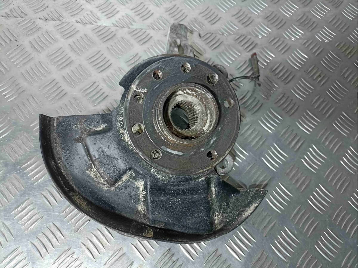 Поворотный кулак правый Opel Vectra, 2006 г., арт. 024069sep1