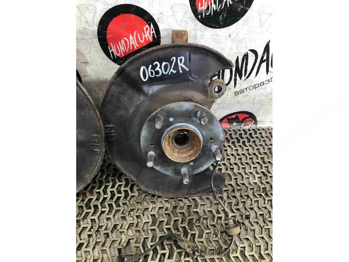 Поворотный кулак правый Honda Civic, 2007 г., арт. 06302-36853