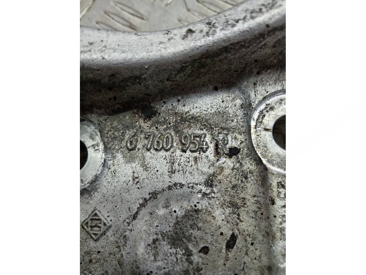 Поворотный кулак правый BMW E60/E61, 2006 г., OEM 6760954, арт. 109555696, фото 3