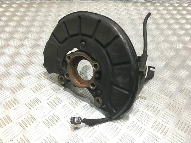 Поворотный кулак правый Mitsubishi Lancer, 2010 г., OEM 1K0615312F, арт. 1414