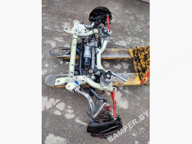 Поворотный кулак правый Mercedes E W212, 2010 г., арт. 157154453