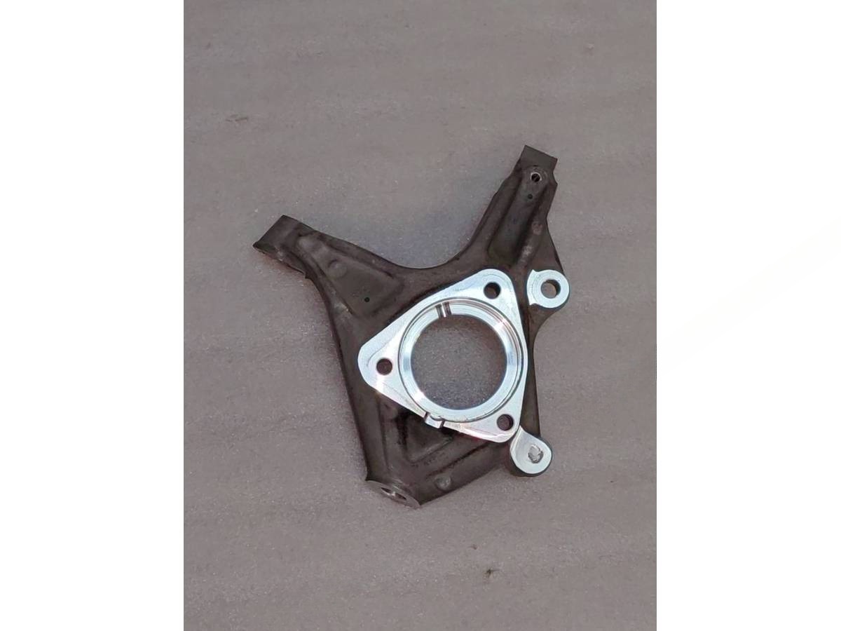 Поворотный кулак правый Chevrolet Equinox, 2025 г., OEM 26438196, арт. 16862