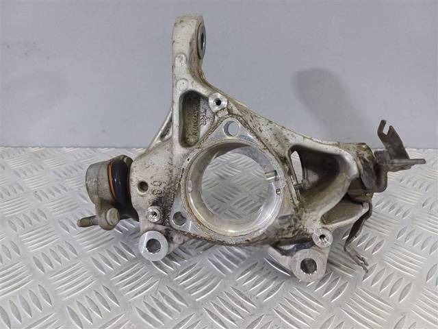 Поворотный кулак правый Volkswagen Touran, 2021 г., OEM 25422, арт. 24245