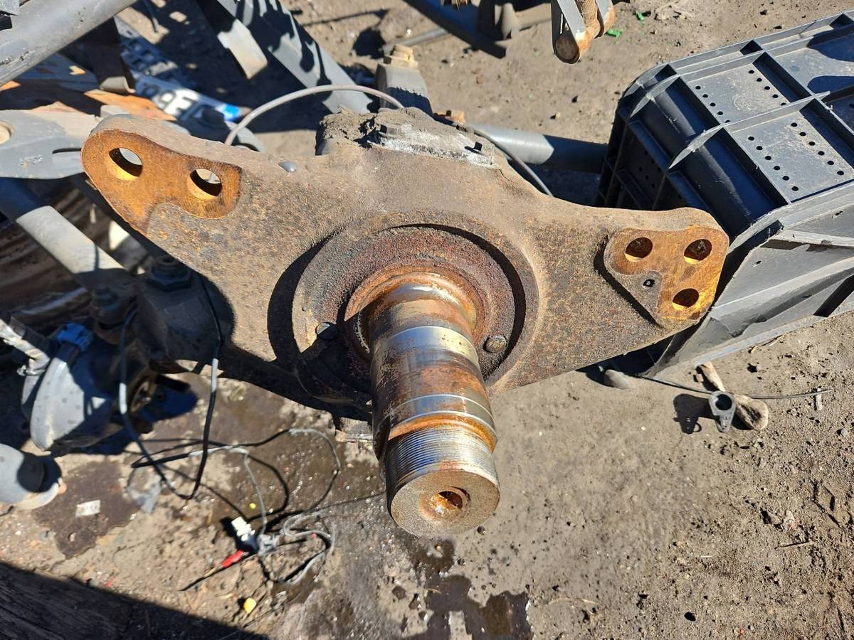 Поворотный кулак правый DAF XF, 2019 г., OEM 1798817, арт. 2840165119343