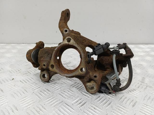 Поворотный кулак правый Volkswagen Golf, 2012 г., OEM 5WA407256, арт. 32171