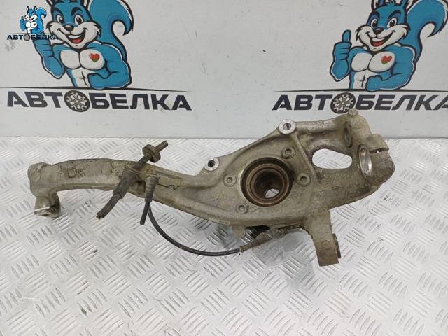 Поворотный кулак правый Audi A4 B8, 2007 г., OEM 4G0407242D, арт. 36175