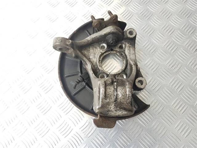 Поворотный кулак правый Audi A6 B7, 2011 г., OEM 4G0941531AL, арт. 4347