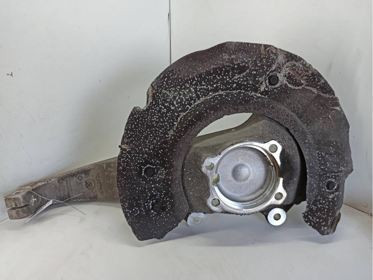 Поворотный кулак правый BMW F10/F11/GT F07, 2013 г., арт. 54053180