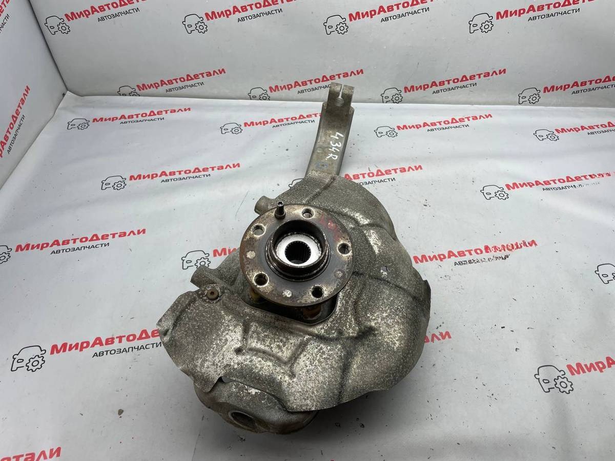 Поворотный кулак правый Alfa Romeo Giulia, 2018 г., OEM 00505445620, арт. 97139523