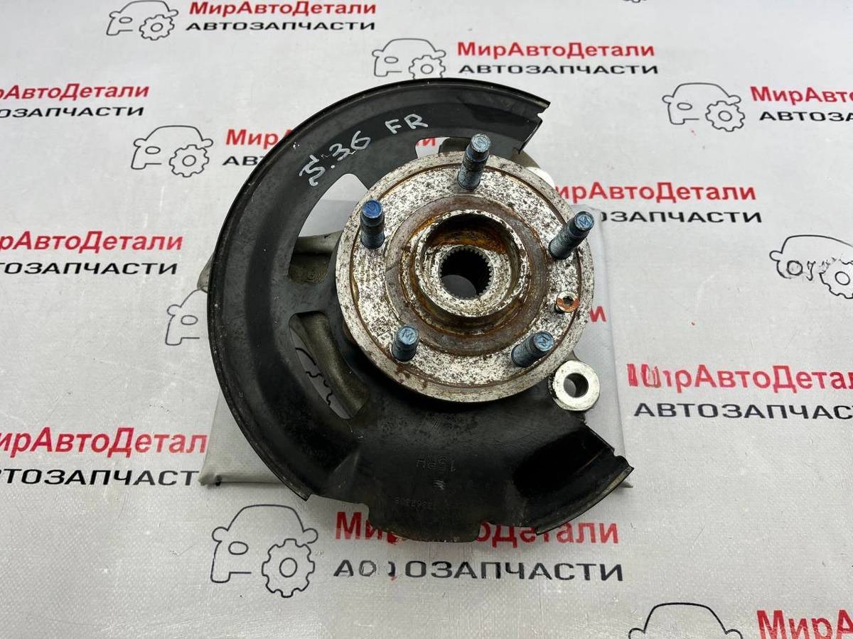 Поворотный кулак правый Opel Astra, 2017 г., OEM 39030300, арт. 97151445_1