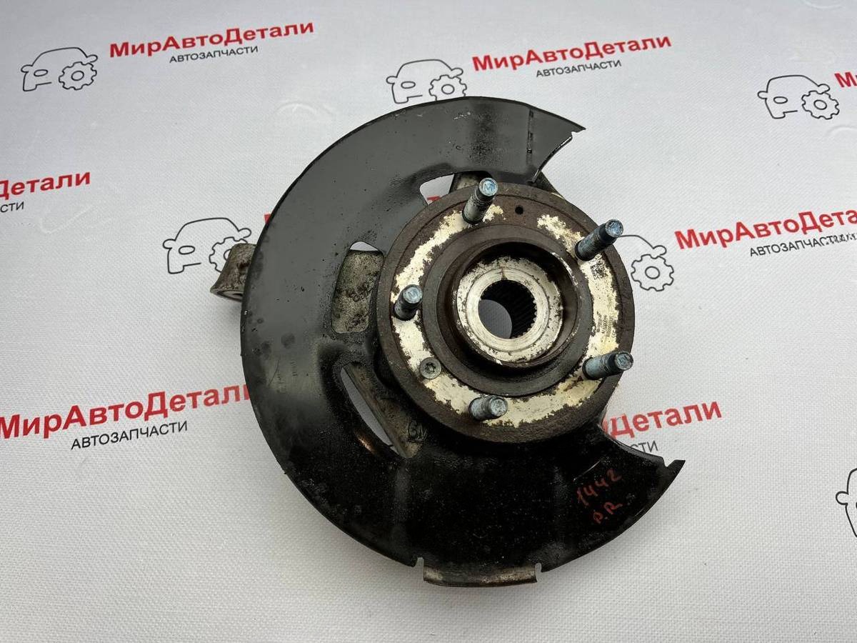 Поворотный кулак правый GMC Terrain, 2019 г., OEM 84210077, арт. 97159707_1