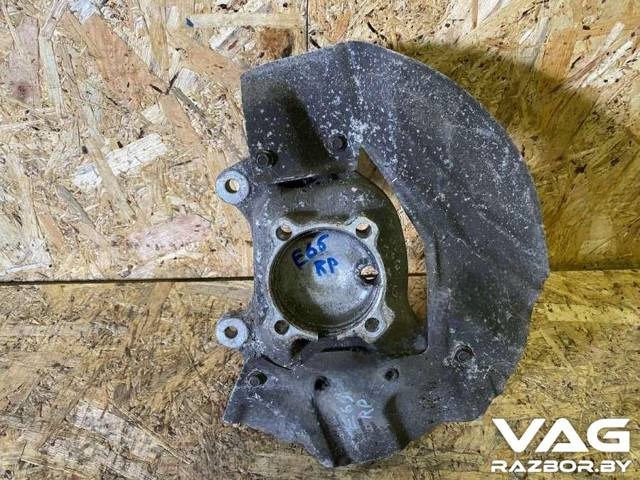 Поворотный кулак правый BMW E65/E66, 2004 г., арт. B19305527