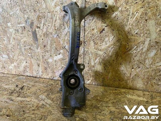 Поворотный кулак правый Audi A8 D3, 2007 г., OEM 4E0407258M, арт. B32313630