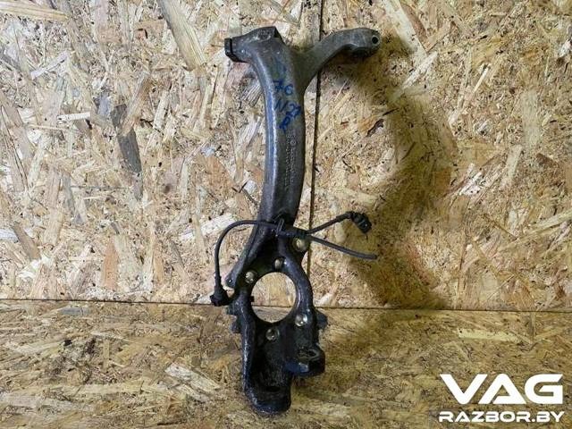 Поворотный кулак правый Audi A8 D3, 2007 г., OEM 4E0407258M, арт. B32314717