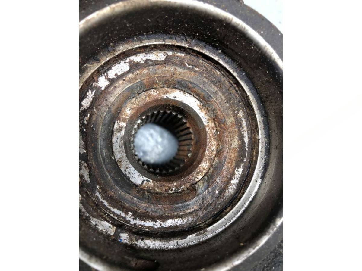 Поворотный кулак правый Toyota Sienna, 2007 г., OEM 4321108010, арт. B66482270_2, фото 2
