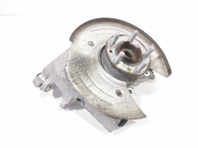 Кулак задний левый Land-Rover Range Rover Velar, 2020 г., OEM LR090543, арт. 00004317