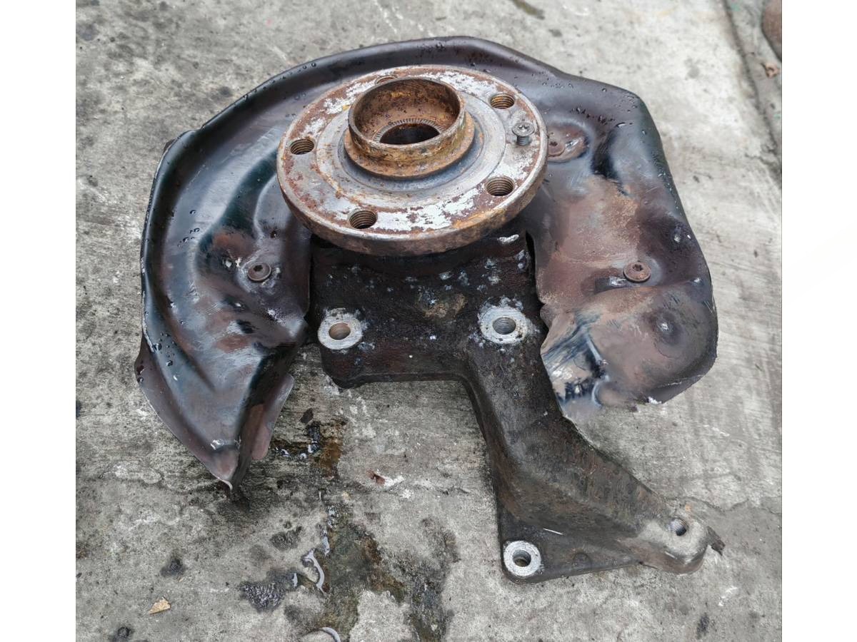 Кулак задний левый Volkswagen Tiguan, 2009 г., OEM 3C0505433G, арт. 013F812724, фото 3
