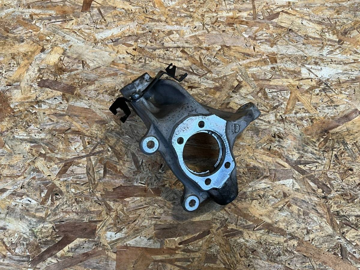 Кулак задний левый Nissan Rogue, 2022 г., OEM 430196RR1A, арт. 01635640