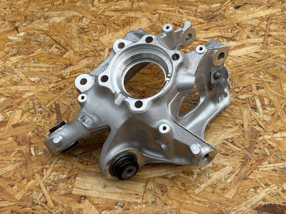 Кулак задний левый BMW G11/G12, 2016 г., OEM 62165410, арт. 01773913