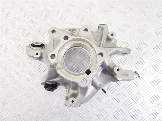 Кулак задний левый BMW X4 G02, 2018 г., OEM 6579751, арт. 109485