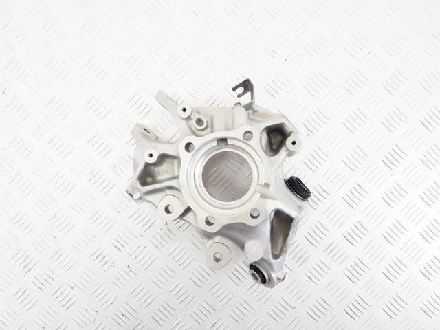 Кулак задний левый BMW G26, 2020 г., OEM 6892521, арт. 115048
