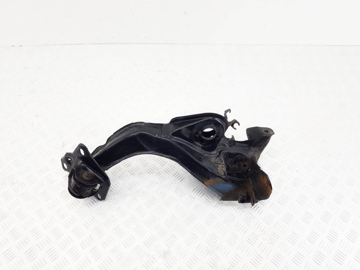 Кулак задний левый BMW X2 F39, 2017 г., OEM 6898963, арт. 115582