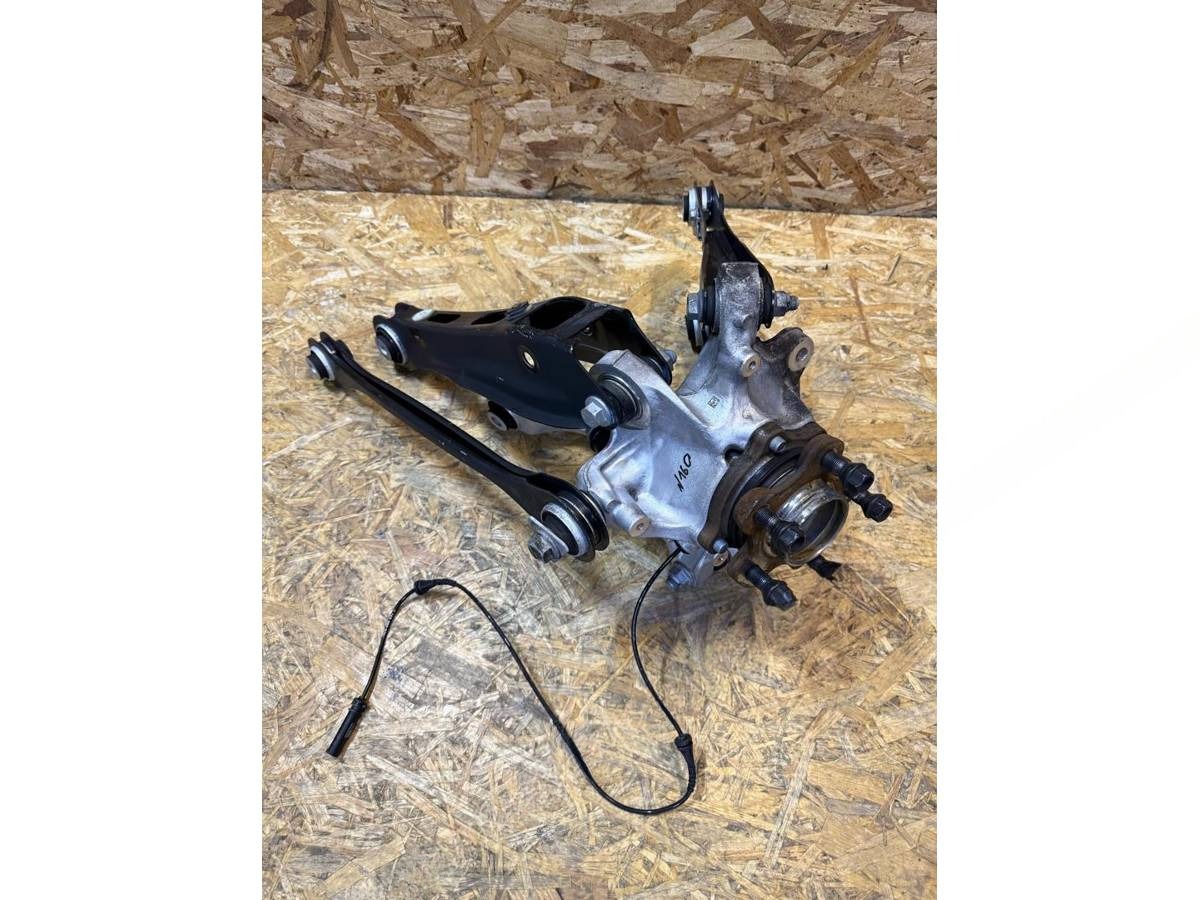 Кулак задний левый BMW X3 G01, 2022 г., OEM 6871029, арт. 1205961715