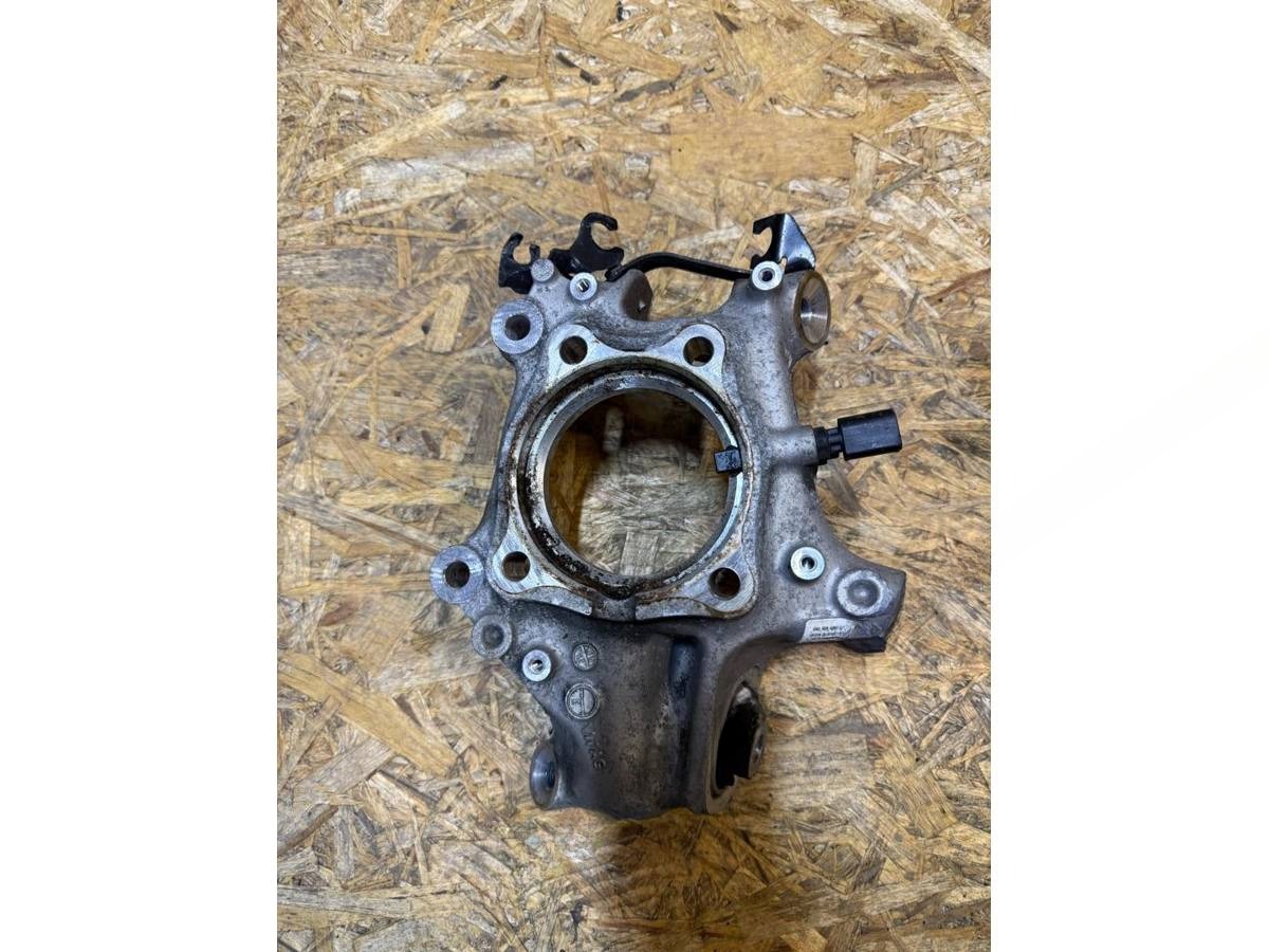 Кулак задний левый Audi A8, 2020 г., OEM 4N0505459, арт. 1205961945