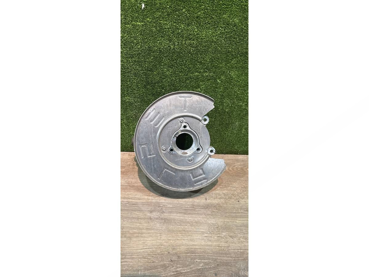 Кулак задний левый Buick Encore GX, 2023 г., OEM 118841200, арт. 12486
