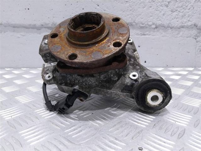 Кулак задний левый Nissan Almera A6, 2008 г., OEM 4F0505433H, арт. 15448, фото 3