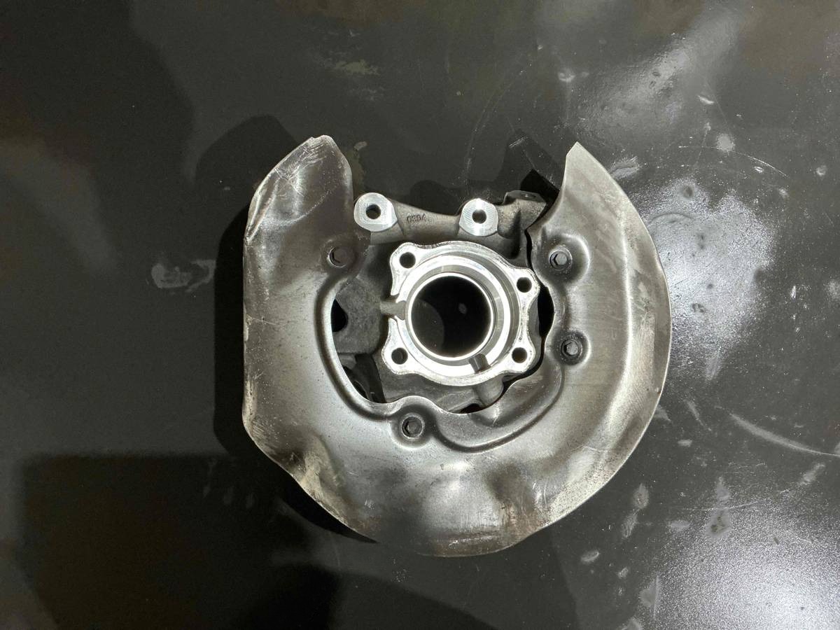 Кулак задний левый Renault Scenic, 2025 г., OEM 7700420308, арт. 1551, фото 2