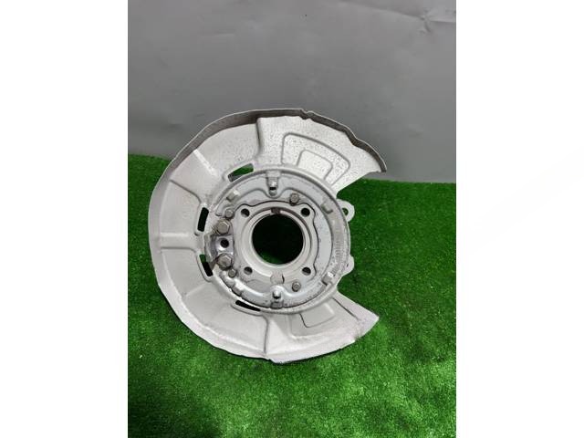 Кулак задний левый Volkswagen Passat X5, 2015 г., OEM 0445110471, арт. 165
