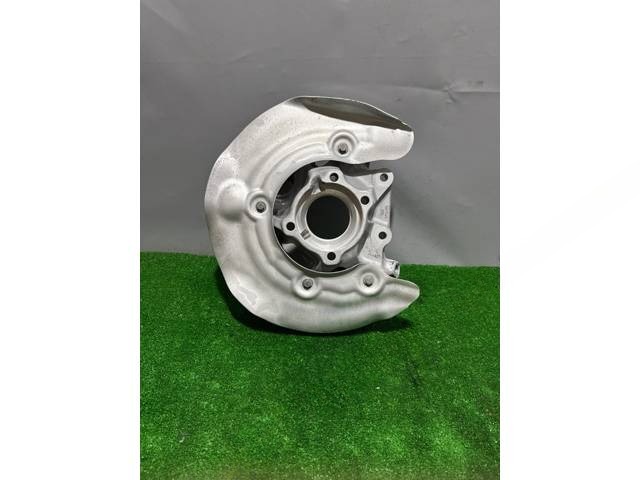 Кулак задний левый Alfa Romeo Giulia X3, 2021 г., OEM 6871029, арт. 2979