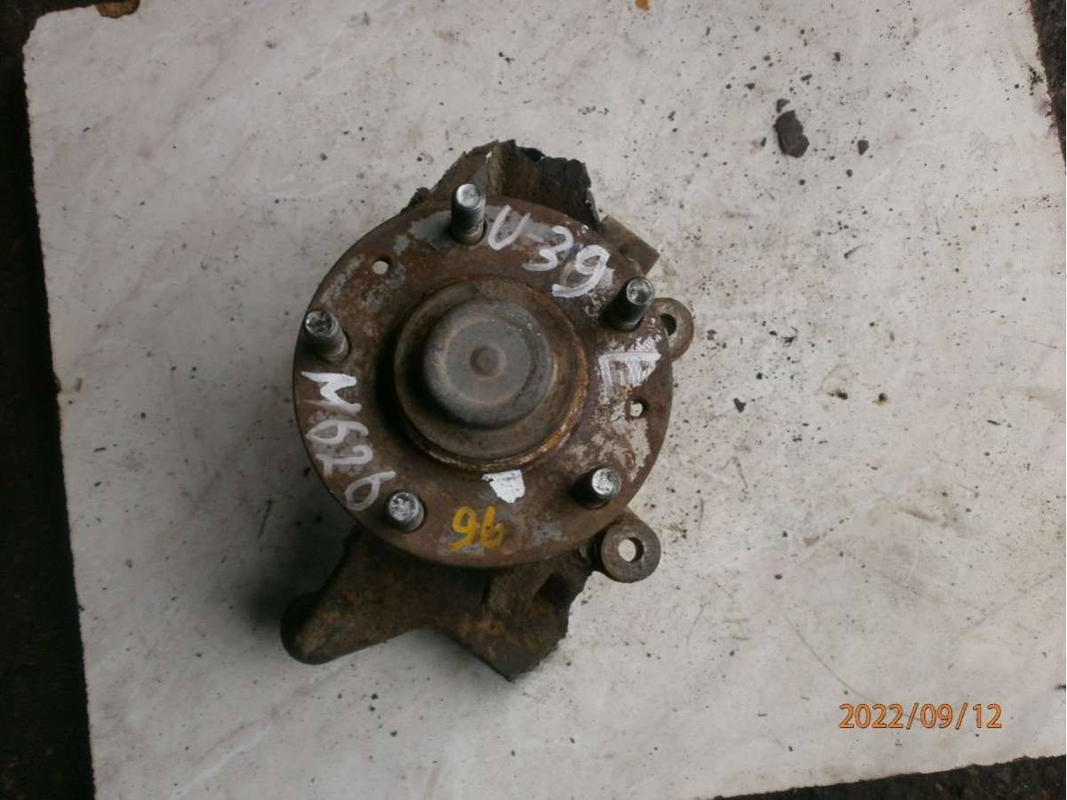 Кулак задний левый Mazda 626, 1996 г., арт. 43421685_2