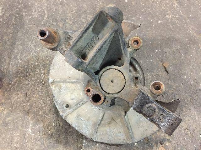 Кулак задний левый Mazda 626, 1997 г., OEM GA2E, арт. 84895595, фото 2