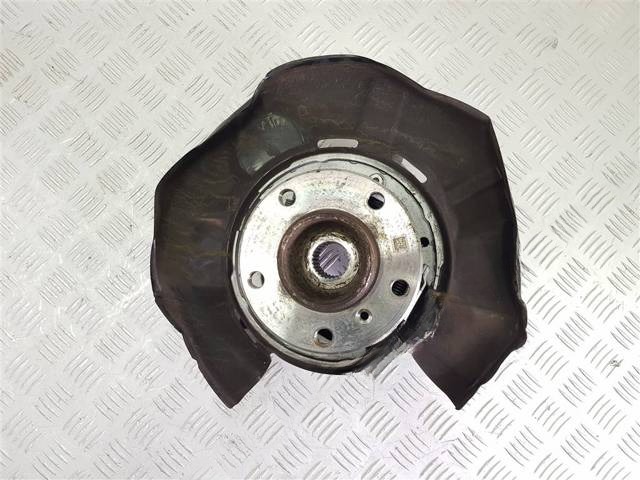 Кулак задний левый BMW F32/F33/GT F36, 2017 г., OEM 686726502, арт. 89571