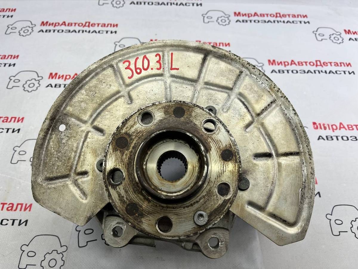 Кулак задний левый Alfa Romeo Giulia, 2023 г., OEM C560, арт. 97149399