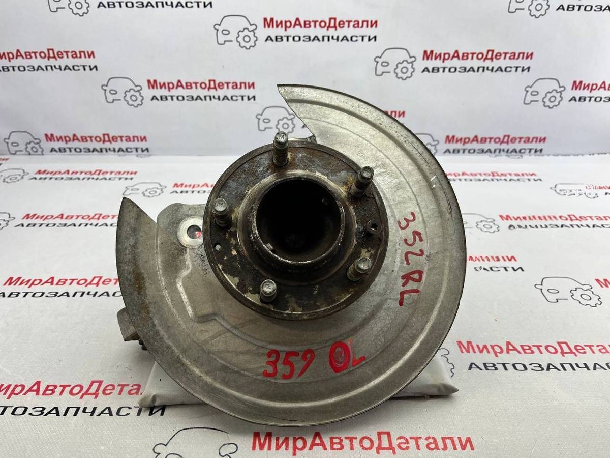 Кулак задний левый Chevrolet Malibu, 2019 г., OEM 22949386, арт. 97151601