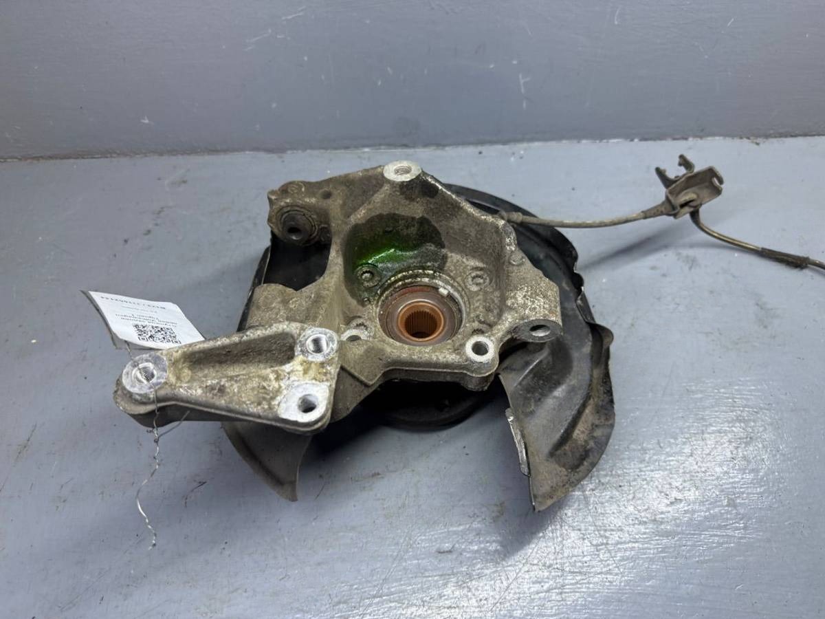 Кулак задний левый Volkswagen Tiguan, 2012 г., OEM 3C0505435G, арт. B111552144_2