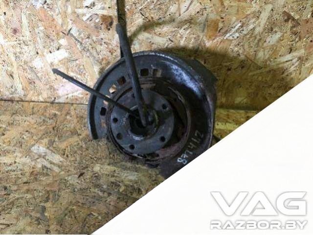 Кулак задний левый Volkswagen Touareg, 2007 г., арт. B43991568