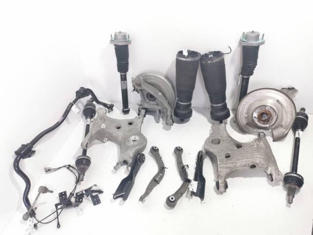 Кулак задний правый Land-Rover Discovery, 2020 г., OEM JPLA5A970BB, арт. 00004387, фото 6