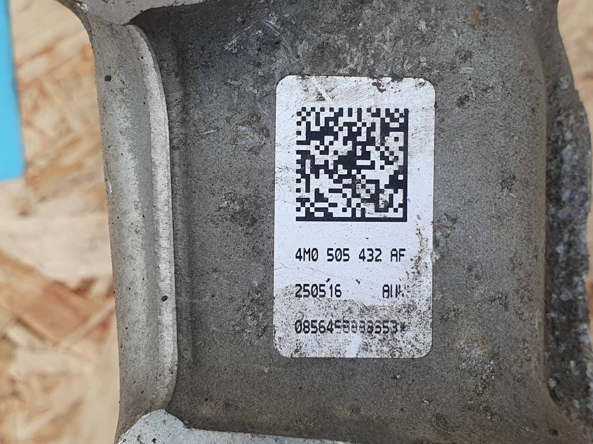 Кулак задний правый Audi Q7, 2022 г., OEM 4M0505432AF, арт. 00017108_1, фото 9